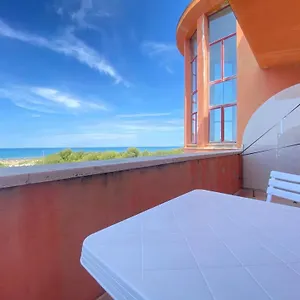 Regina Del Mare Calambrone